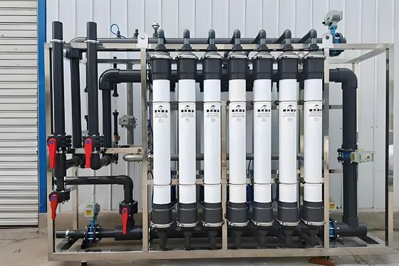 İyi bir fiyat. SS304 / PVC Ultrafiltrasyon Membran Sistemi 99.99% Virüs İndirme ile çevrimiçi