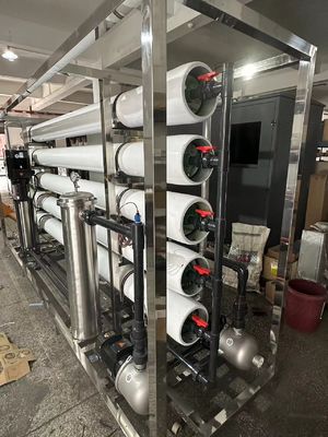 İyi bir fiyat. 150-300 Psi Basınç RO Siemens S7 PLC Kontrolü ile Süt Su Sistemi çevrimiçi