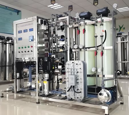 İyi bir fiyat. Siemens S7 PLC RO EDI Filmtec / Toray Membranlı Su Arıtma Sistemi çevrimiçi