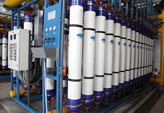 İyi bir fiyat. SS304 / PVC Endüstriyel Uygulamalar İçin İçme Suyu Ultrafiltrasyon Sistemi çevrimiçi