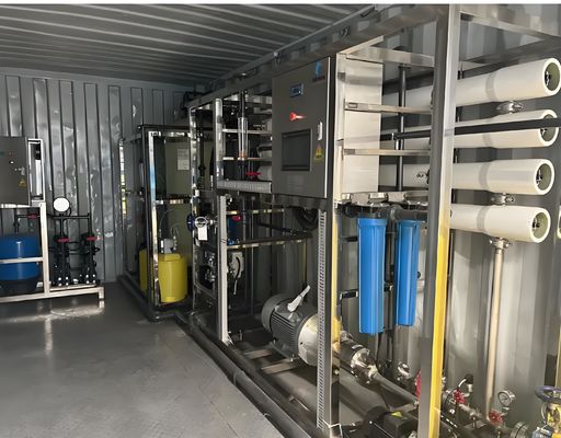 İyi bir fiyat. Geri kazanım oranı % 50 ila % 70 Konteynerli RO Sistemi Grundfos / CNP Pompası tarafından çalıştırılır çevrimiçi